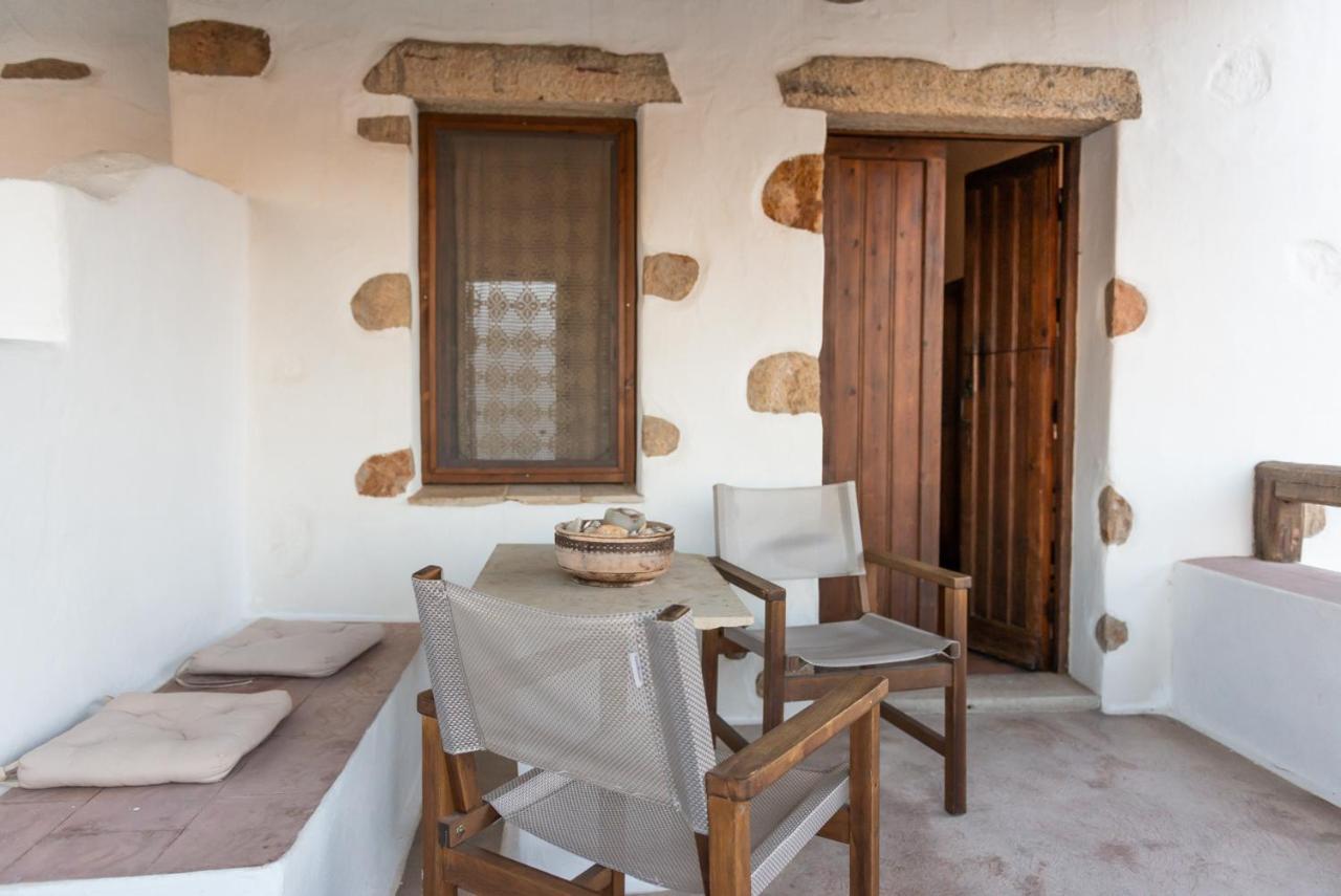 Kalderimi Studios Patmos Town Exterior photo