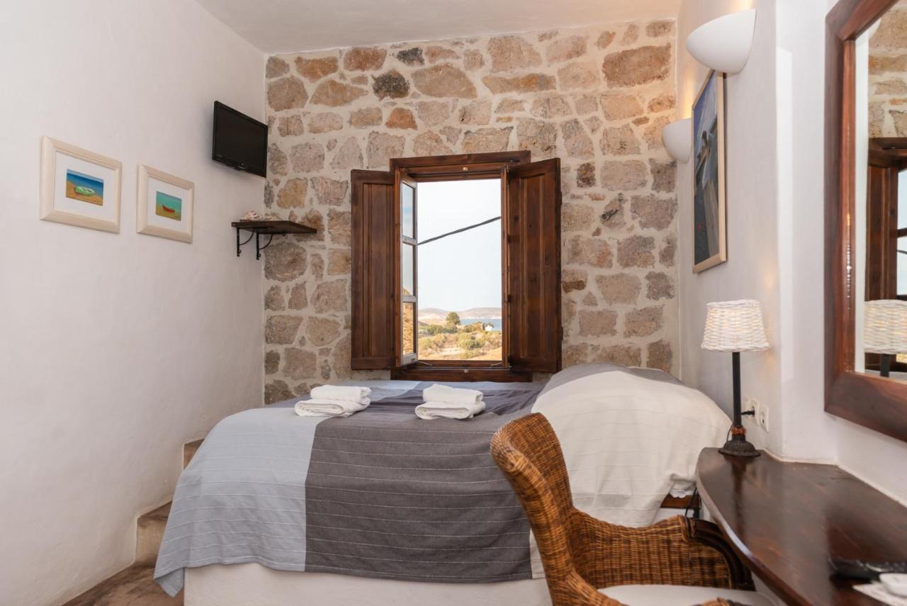 Kalderimi Studios Patmos Town Exterior photo